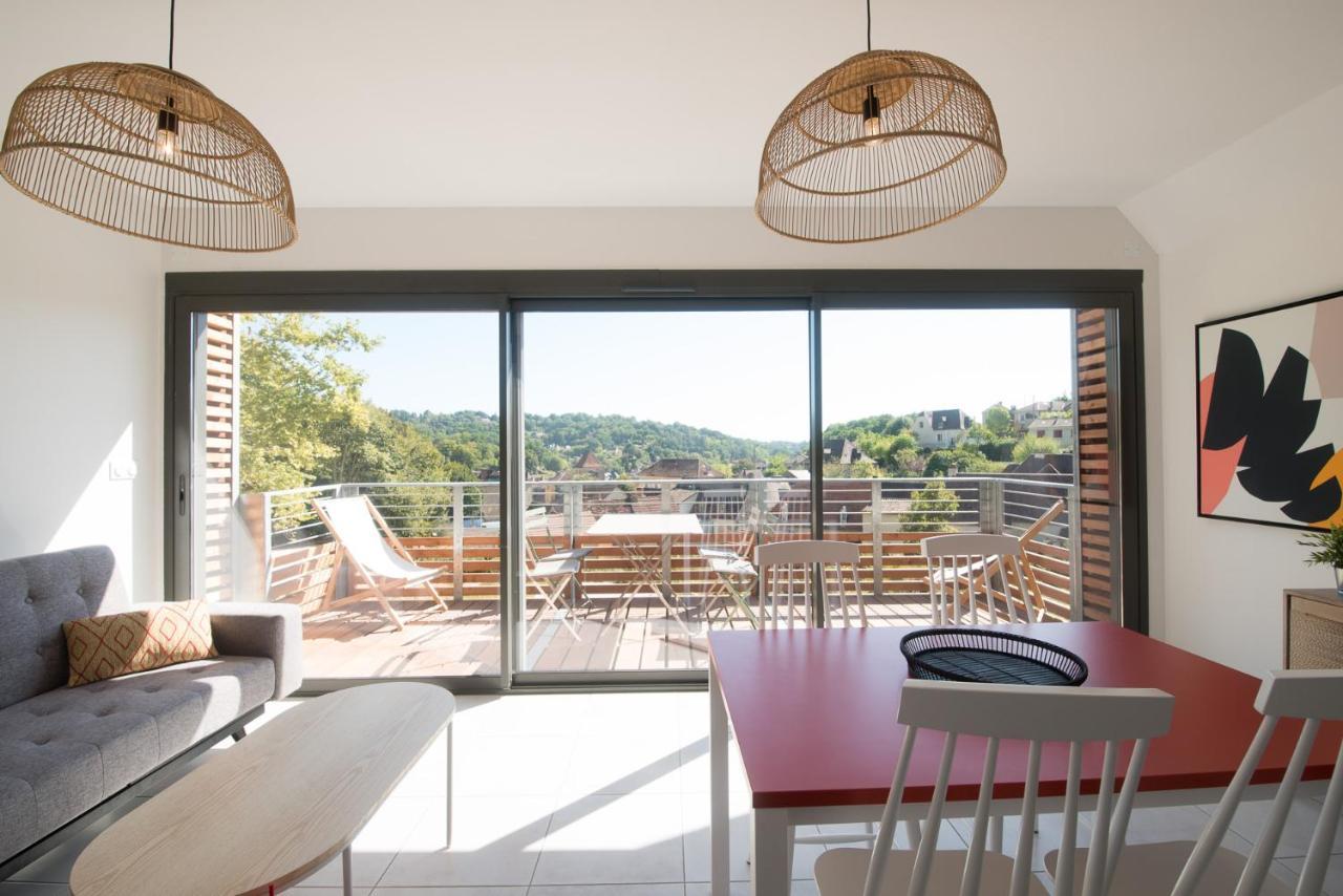 "Le Soleil Levant" Avec Balcon Et Parking Prive, 2 Adultes Et 1 Enfant Sarlat-la-Caneda Exterior photo